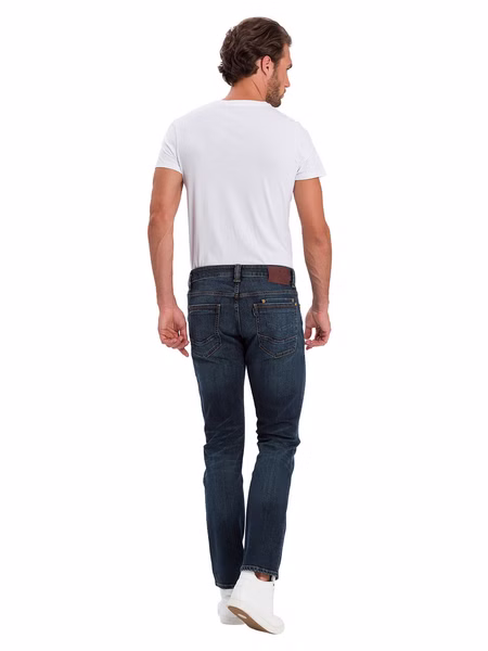 Cross Jeans Herren Jeans Dylan - Regular Fit - Blau - Dirty Blue Cross Jeans Herren Jeans Dylan - Regular Fit - Blau - Dirty Blue