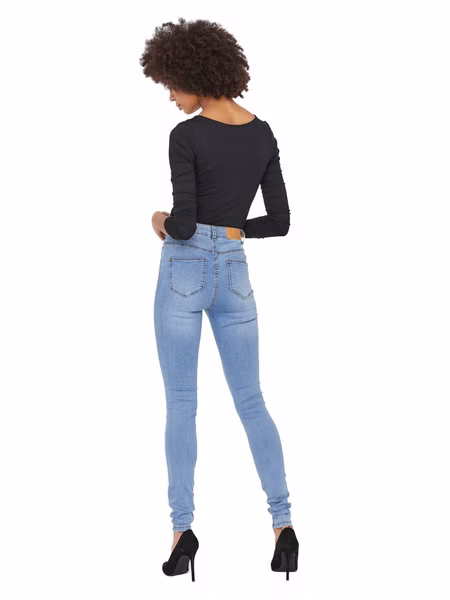 Noisy May Damen Jeans NMCALLIE HW SKINNY JEANS VI059LB -  Skinny Fit - Blau - Light Blue Noisy May Damen Jeans NMCALLIE HW SKINNY JEANS VI059LB -  Skinny Fit - Blau - Light Blue