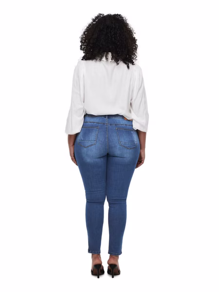 Carmakoma by Only Damen Jeans CARKARLA REG SK ANKLE - Skinny Fit - Blau - Medium Blue Denim - Plus Size Carmakoma by Only Damen Jeans CARKARLA REG SK ANKLE - Skinny Fit - Blau - Medium Blue Denim - Plus Size