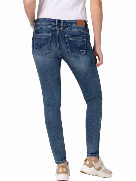 TIMEZONE Damen Jeans Tight SanyaTZ - Tight Fit - Blau - Skylight Blue Wash TIMEZONE Damen Jeans Tight SanyaTZ - Tight Fit - Blau - Skylight Blue Wash