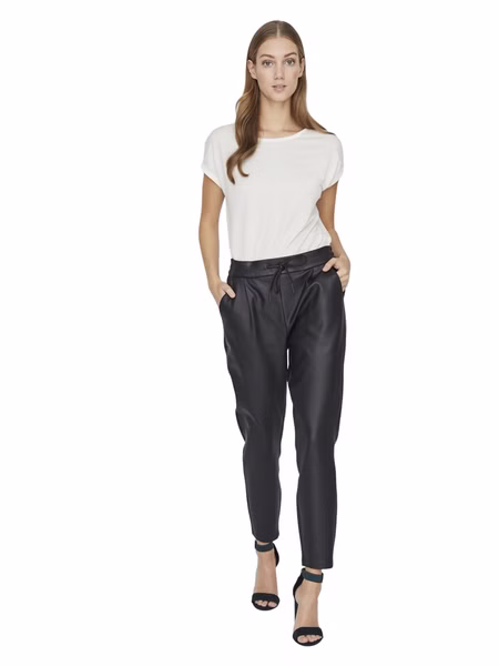 Vero Moda Damen Kunstleder Hose VMEVA MR LOOSE STRING COATED Vero Moda Damen Kunstleder Hose VMEVA MR LOOSE STRING COATED