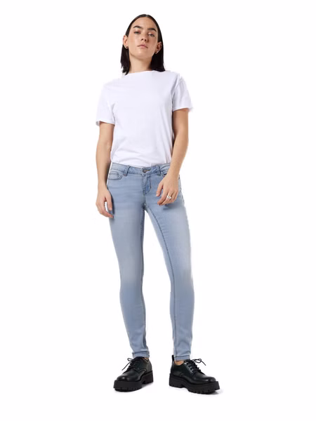 Noisy May Damen Jeans NMALLIE Skinny Fit Blau - Light Blue Denim Noisy May Damen Jeans NMALLIE Skinny Fit Blau - Light Blue Denim