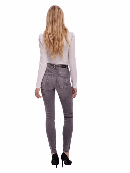 Vero Moda Damen Jeans  VMPEACH - Skinny Fit - Grau - Medium Grey Denim Vero Moda Damen Jeans  VMPEACH - Skinny Fit - Grau - Medium Grey Denim