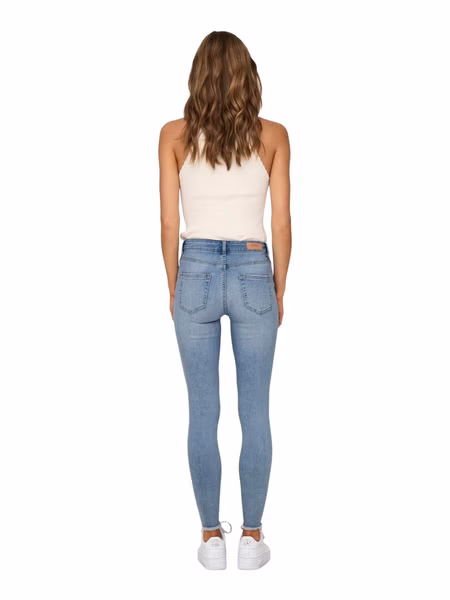 Only Damen Jeans ONLBLUSH MID SK REA685 - Skinny Fit - Blau - Light Medium Blue Denim Only Damen Jeans ONLBLUSH MID SK REA685 - Skinny Fit - Blau - Light Medium Blue Denim