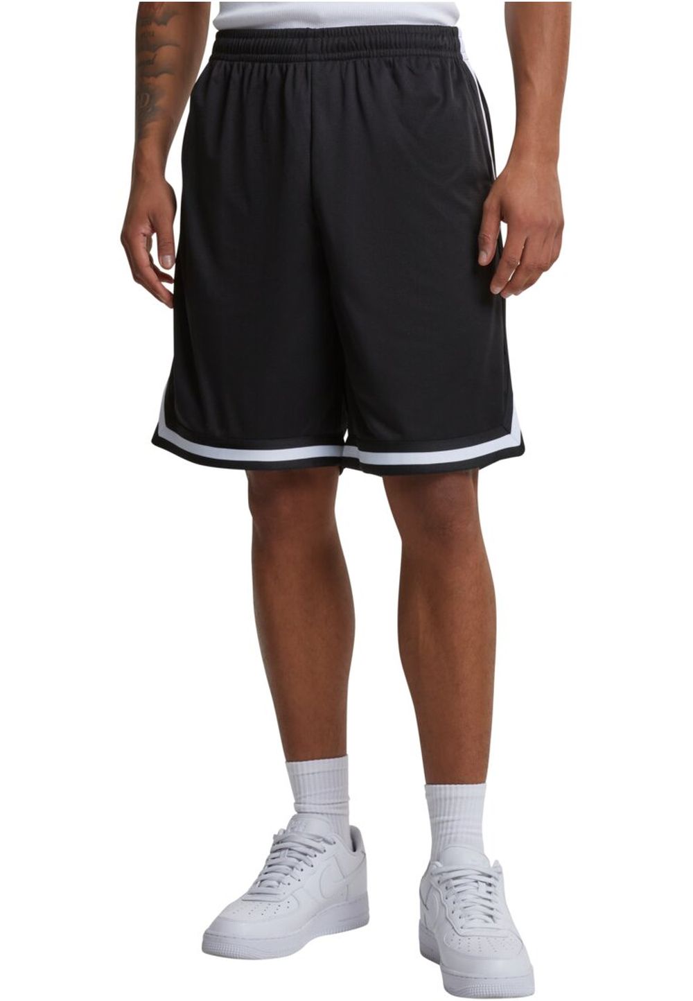 Urban Classics Herren Short Urban Classics Herren Short STRIPES MESH - Relaxed Fit