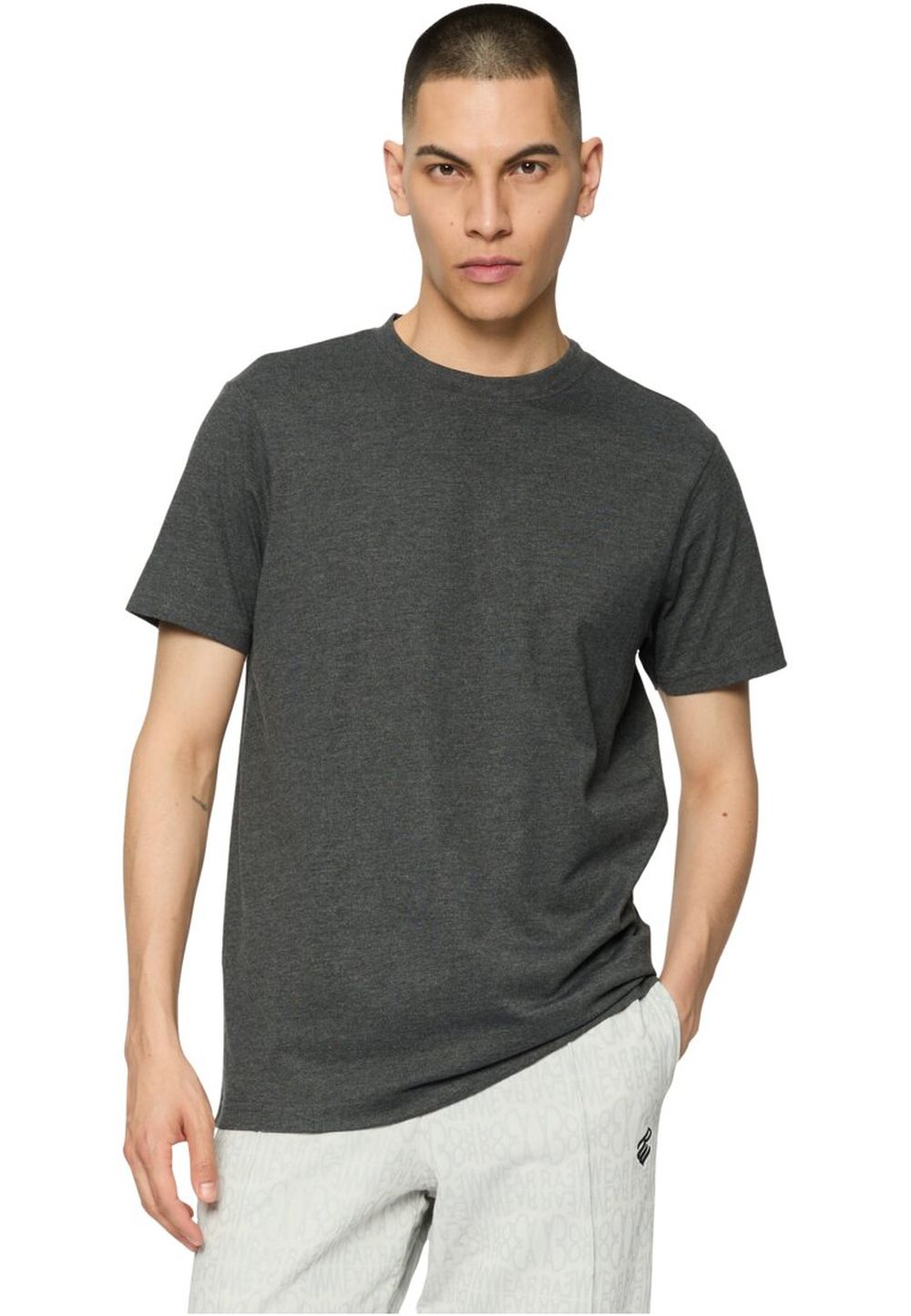 Urban Classics Herren T-Shirt BASIC - Regular Fit