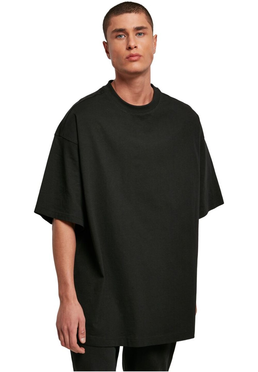 Urban Classics Herren T-Shirt HUGE - Relaxed Fit günstig online kaufen