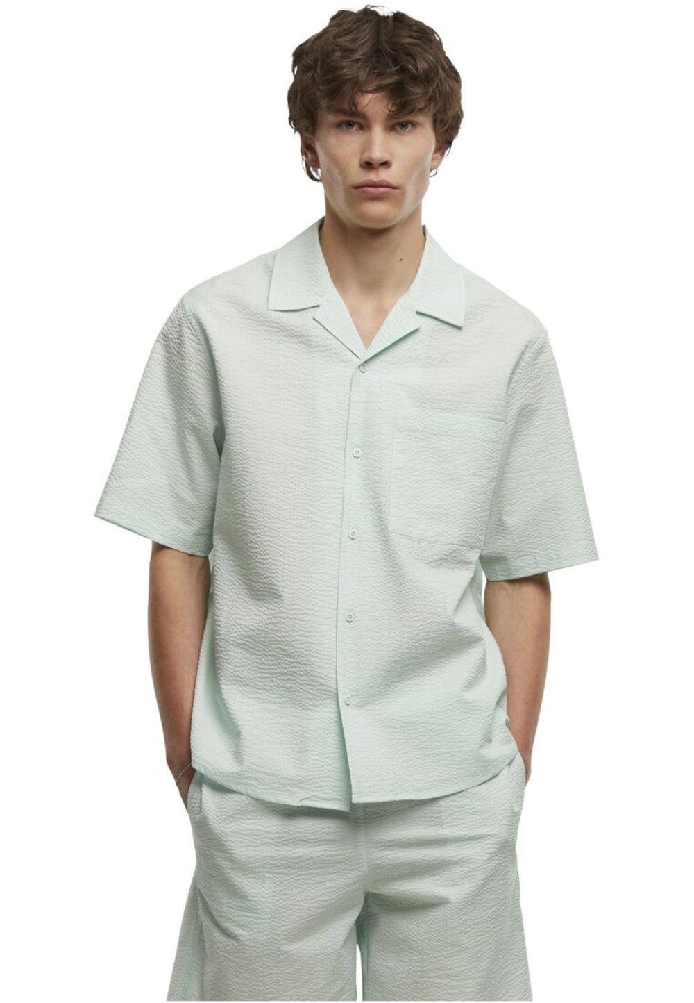 Urban Classics Herren Freizeithemd RELAXED SEERSUCKER SHORT SLEEVE - Relaxed Fit