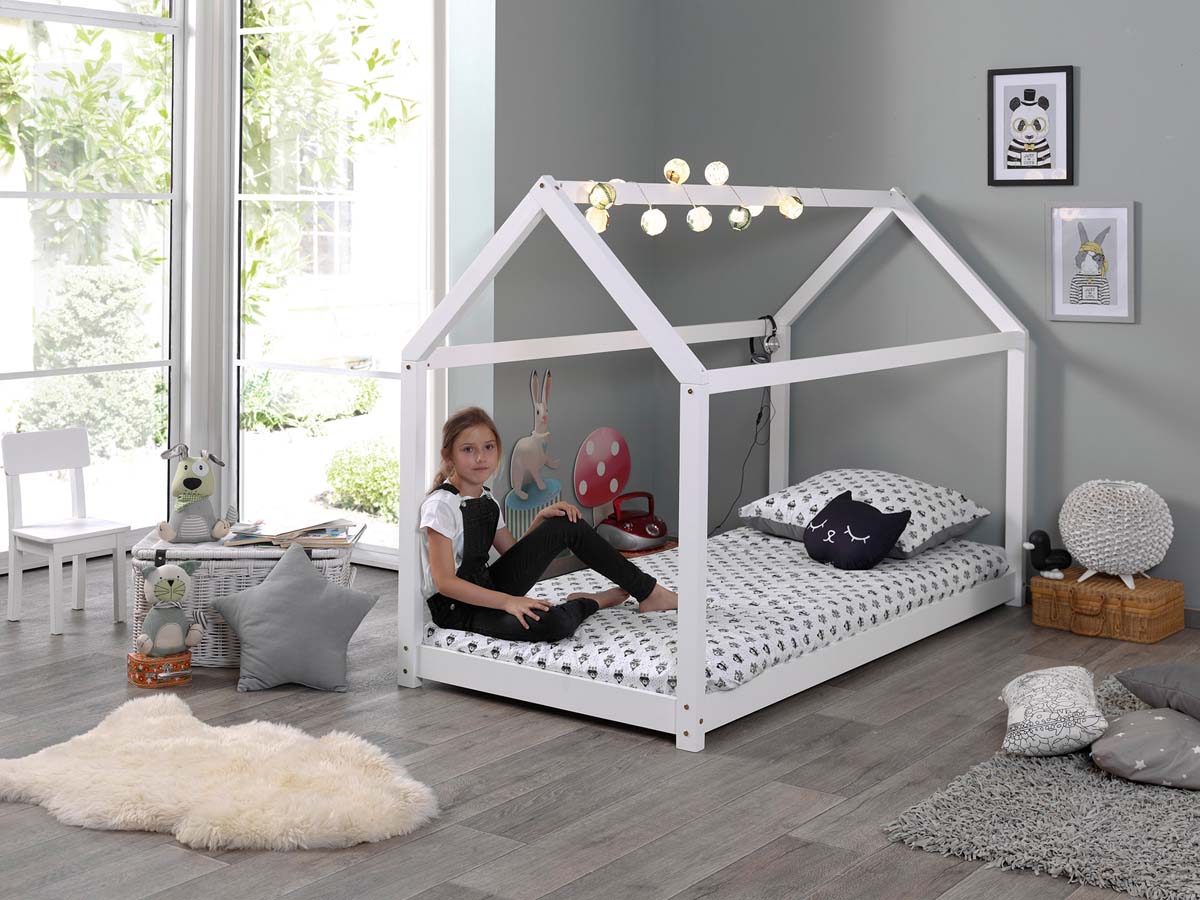 House Bed Hausbett Kinderbett 90x200 cm Weiß