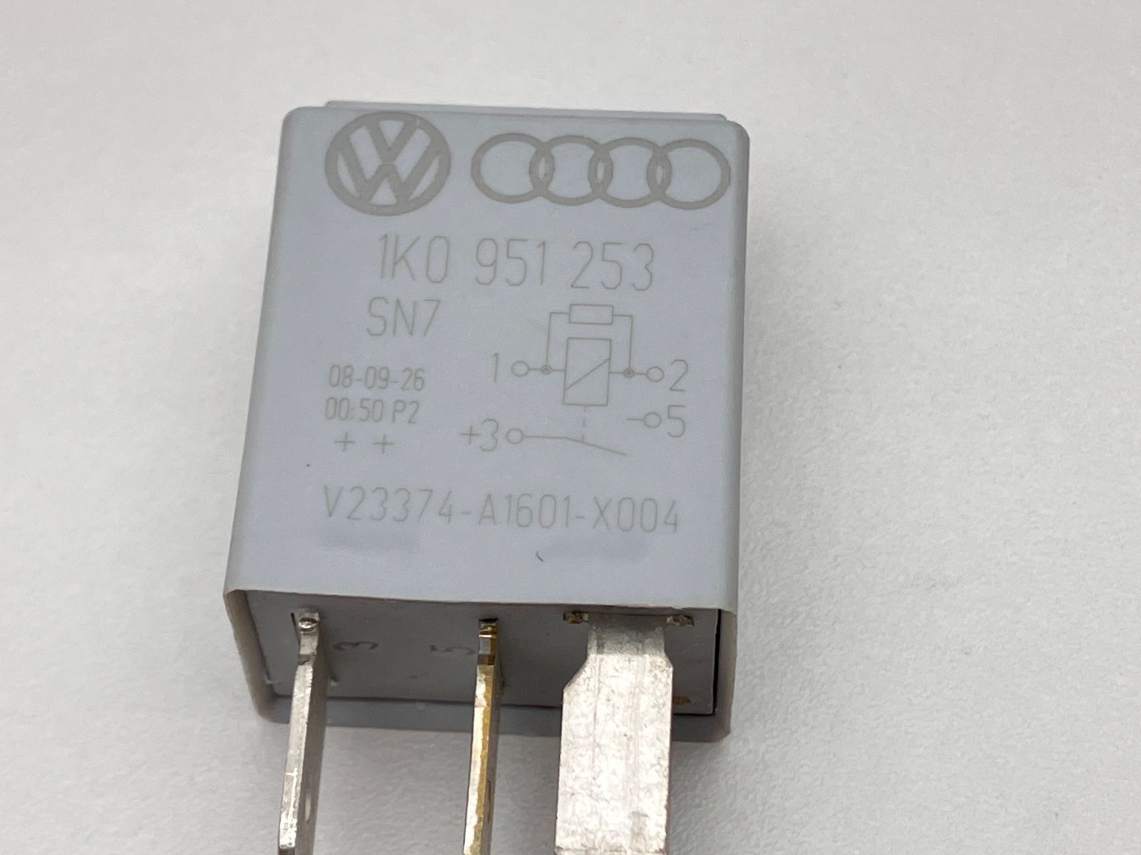 Hoite Relais 1K0 951 253A 12V - 4-polig Für VW Audi Seat Skoda