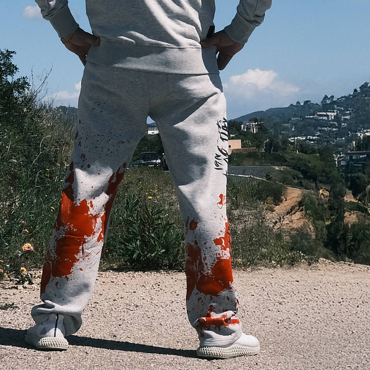YAKUZA Herren Jogginghose Creepy Straight – Superweicher Jogger Mit Vintage-Prints, Gerader Passform & Verstellbarem Bund
