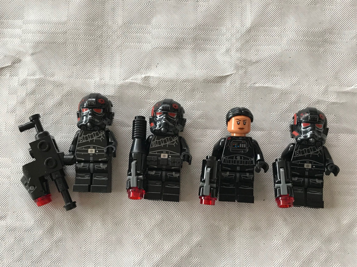 Inferno squad Figuren mit Helm