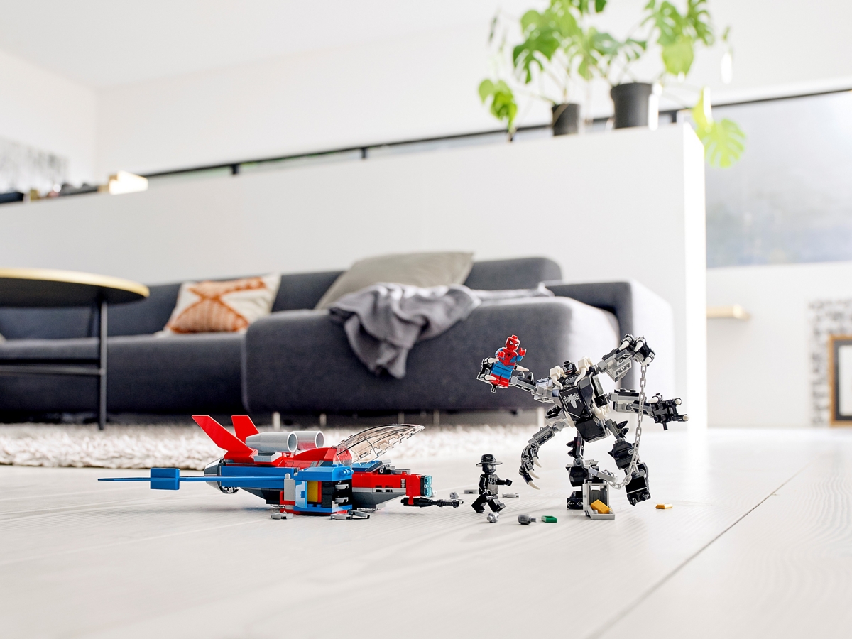 LEGO® 76150 Spiderjet vs. Venom Mech | JB Spielwaren