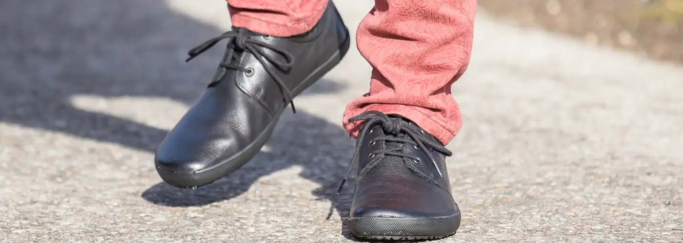 SOLE RUNNER Kari Black