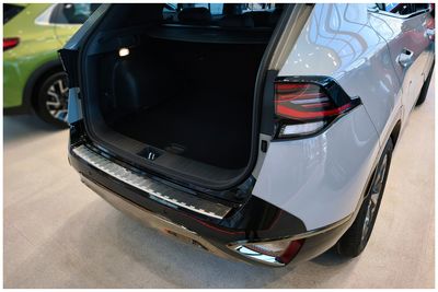 Teileplus24 Ladekantenschutz Für Kia Niro 2 - V2A Edelstahl Anthrazit Gebürstet