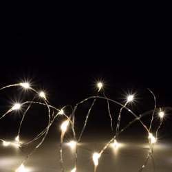 999990629-lichterkette-quadrat.jpg 999990629-lichterkette-quadrat.jpg