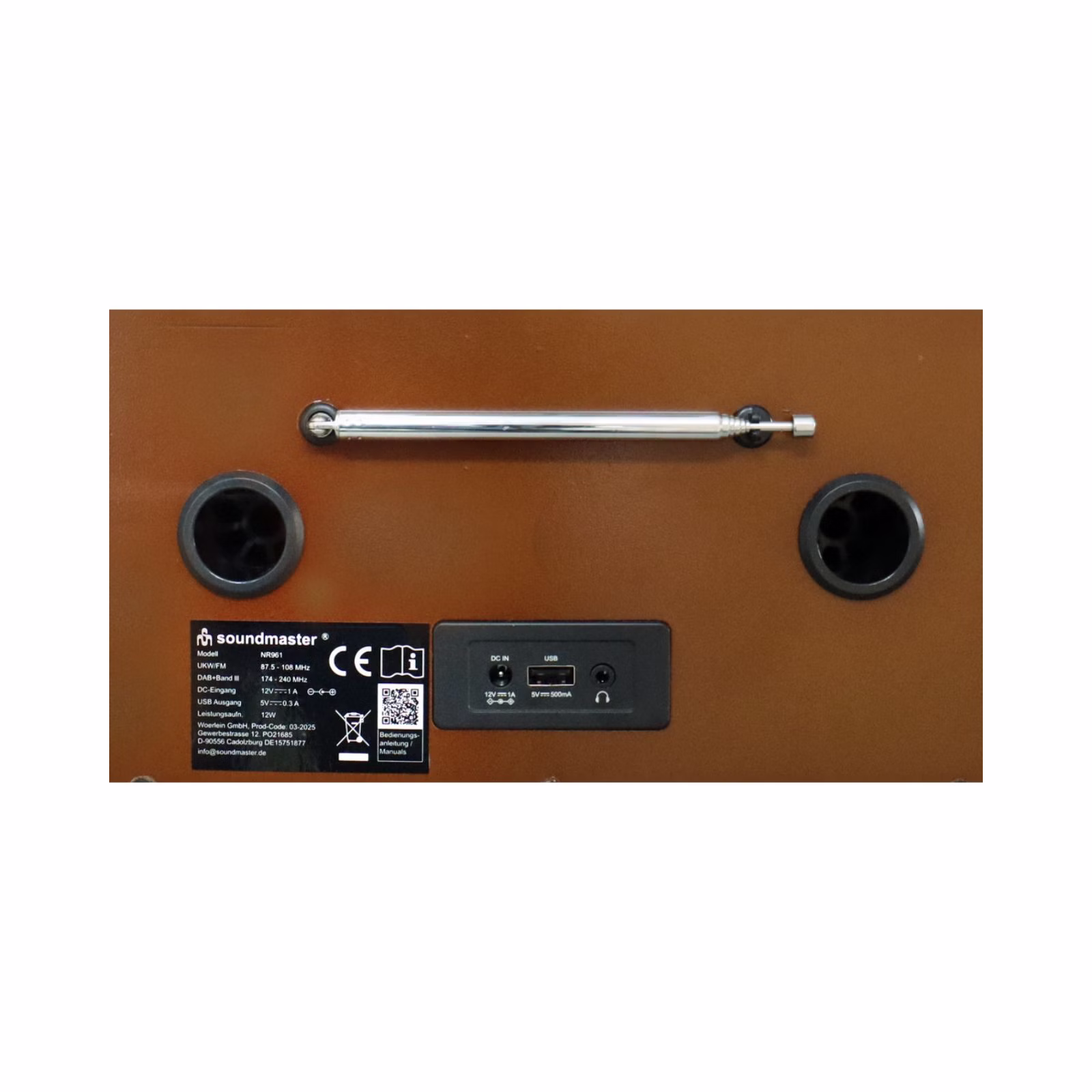 NR961-back-USB.jpg NR961-back-USB.jpg