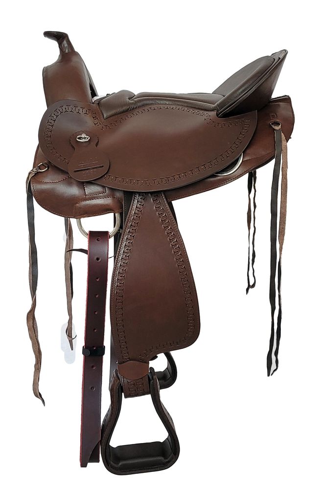 Baumloser Westernsattel Michigan Braun Aus Geoltem Buffelleder Mit Klettkissen A M Reitsport 