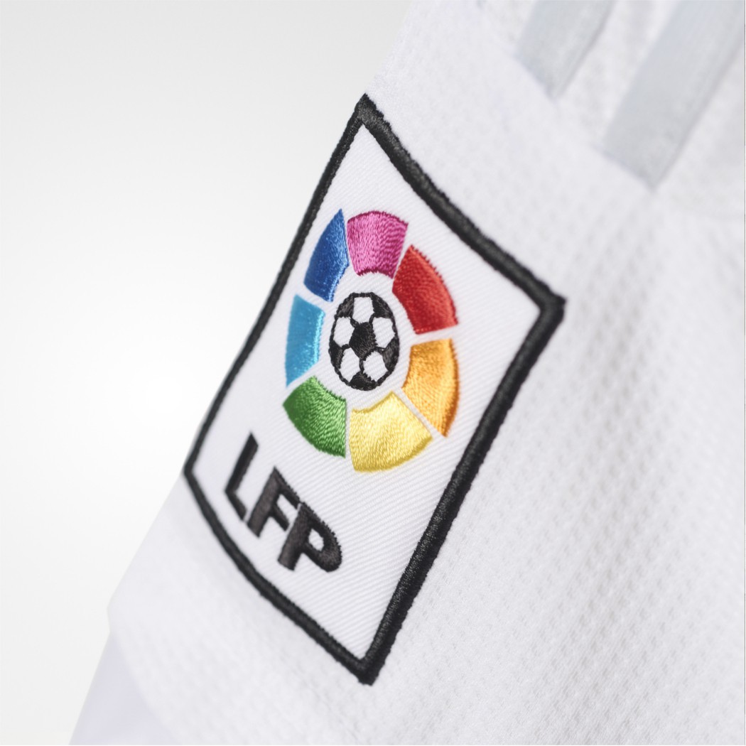 adidas Real Madrid Heimtrikot Badge 2015-2016 Ronaldo Bale Kroos