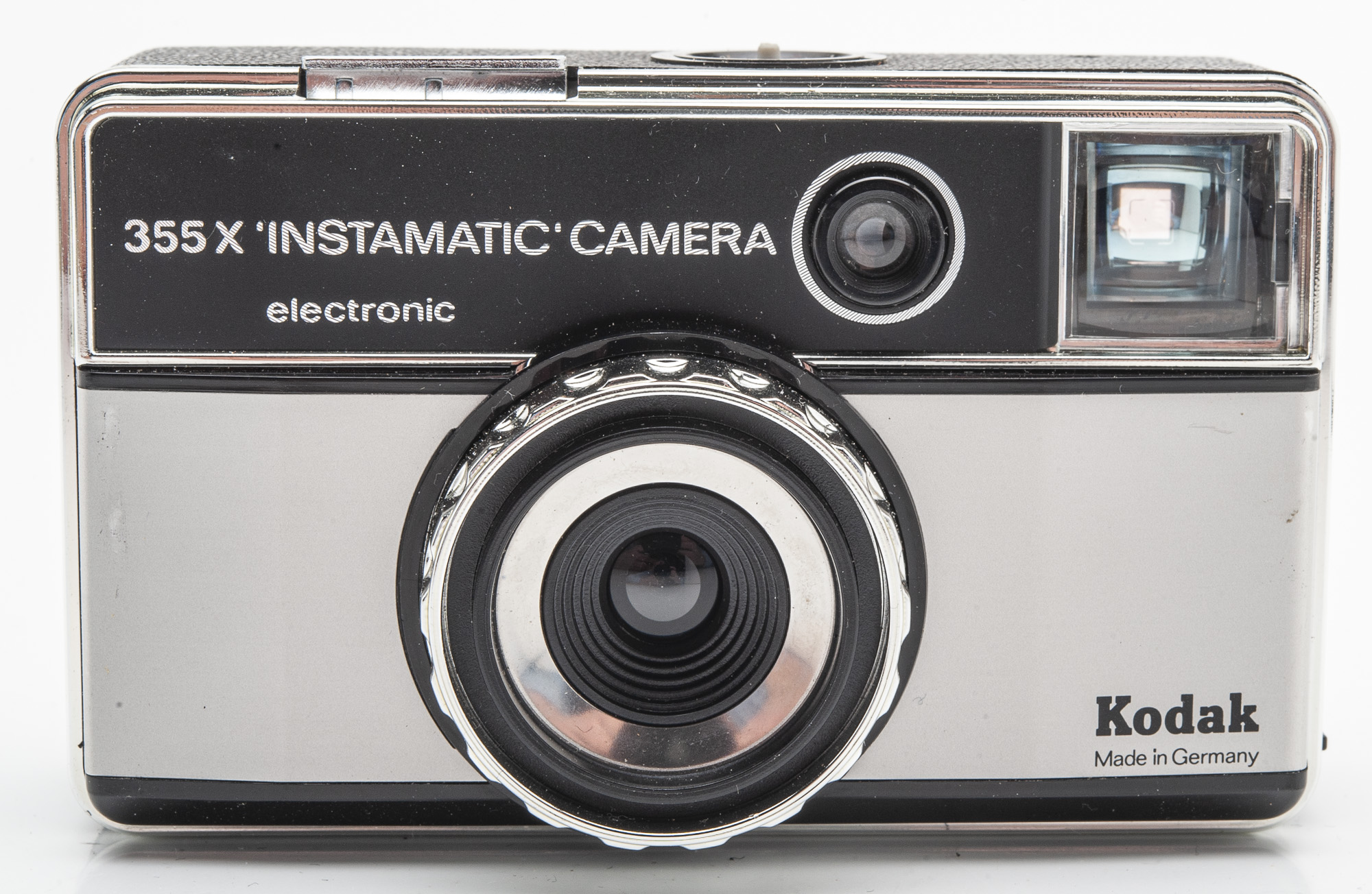 kodak 355x instamatic camera