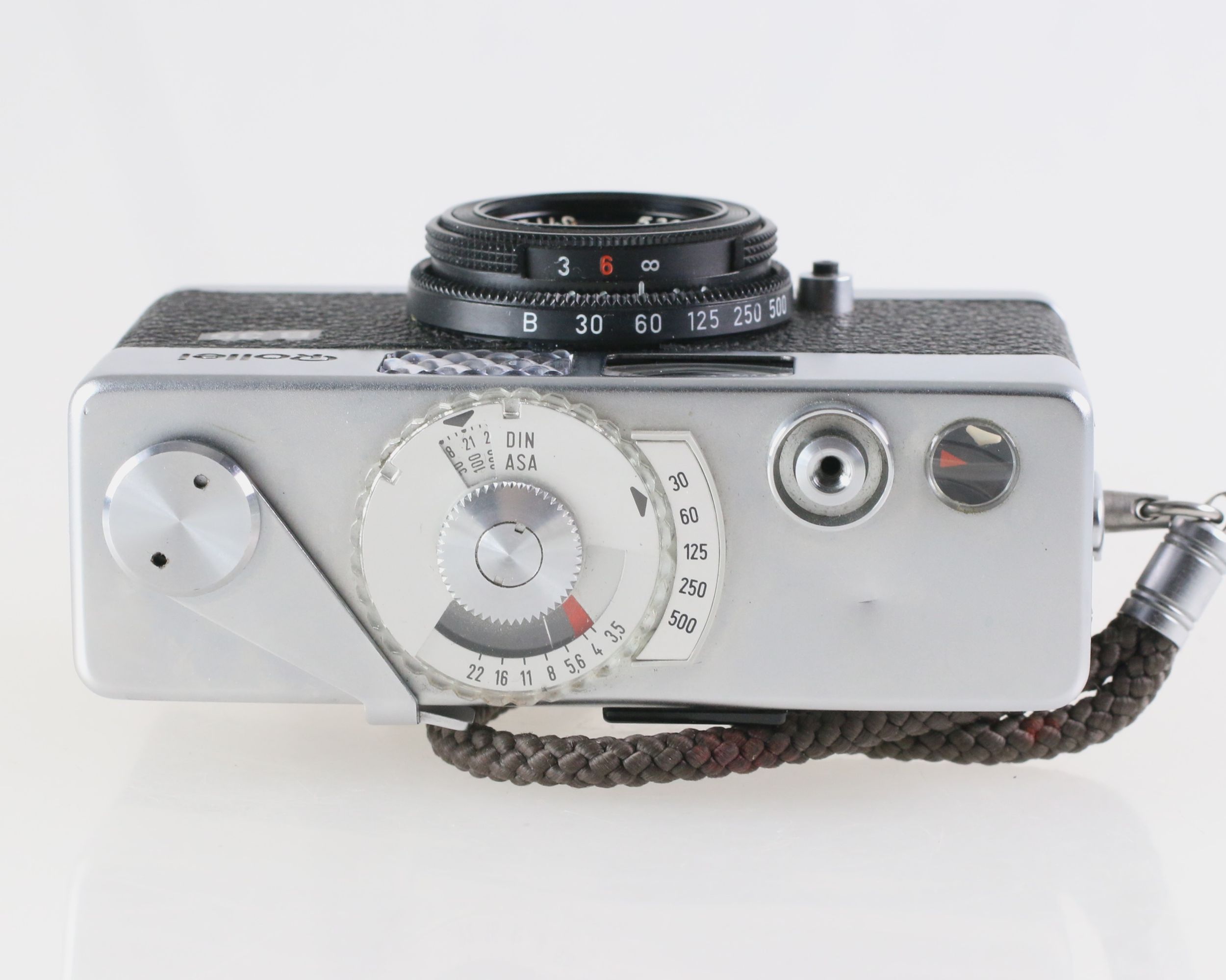 Rollei B35 camera - Carl Zeiss Triotar 3.5/40 Optik made in 
