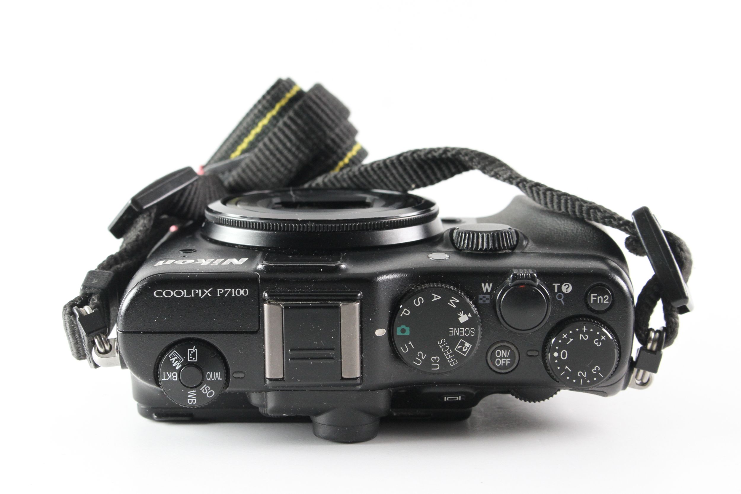 Nikon Coolpix P7100 Digitalkamera Kamera schwarz | Foto Sandor