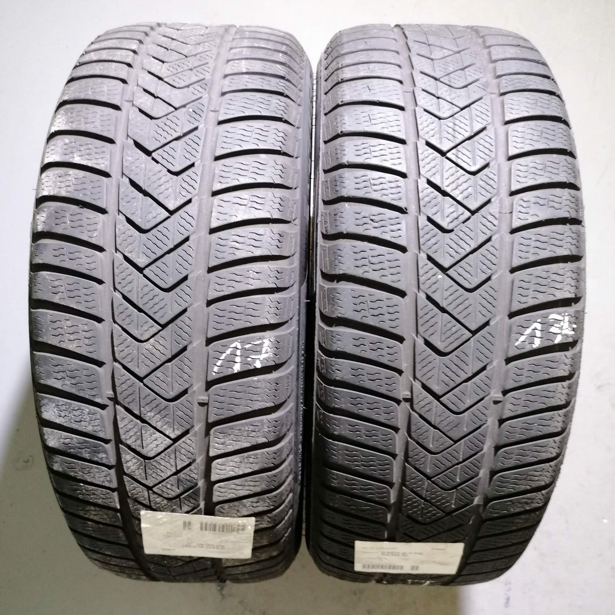 2x Pirelli Winter Sottozero 3 Moe 24545 R18 100v Dot 3619 6 Mm