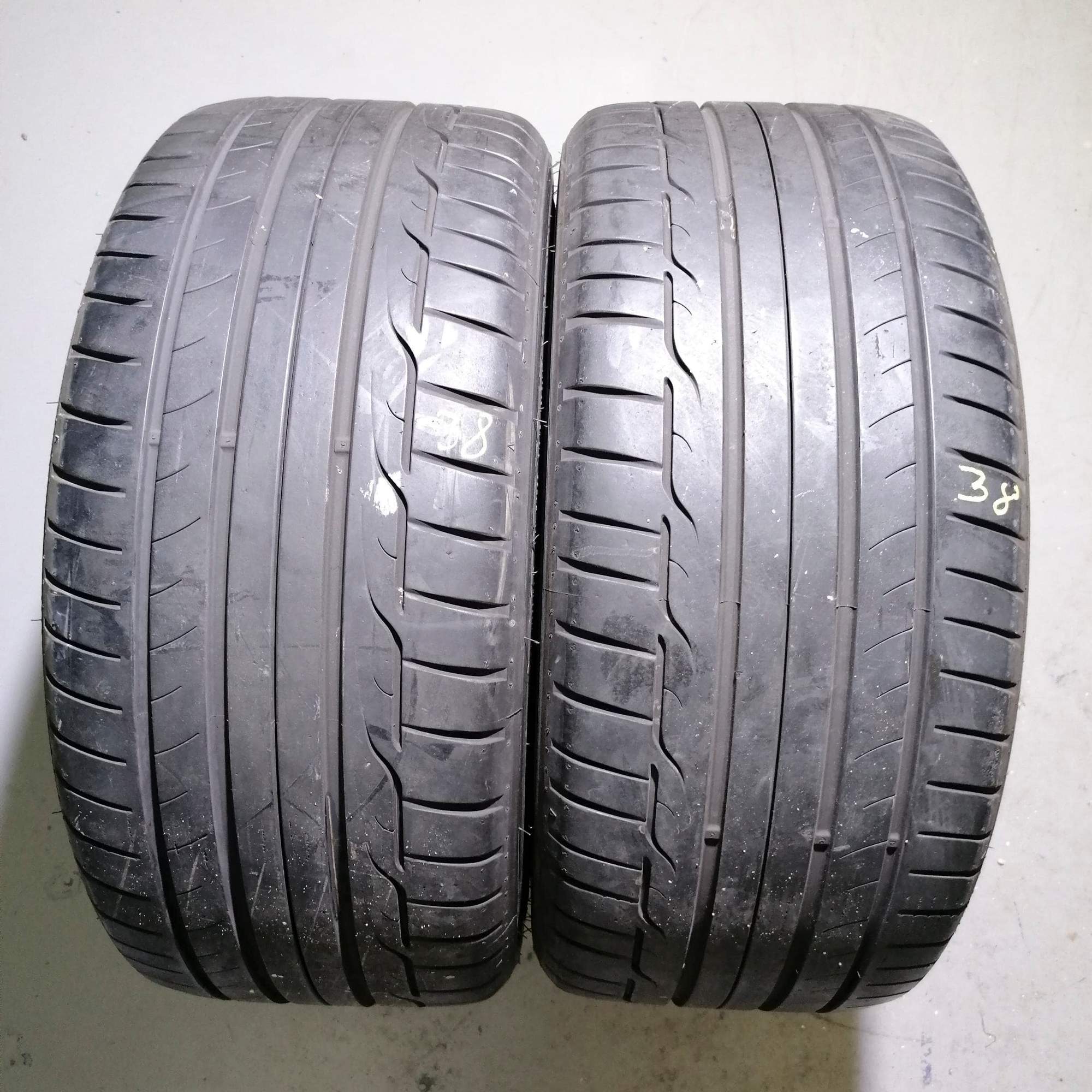2x Dunlop Sport Maxx RT MO 245/40 R18 97Y DOT 4517 7 mm Sommerreifen