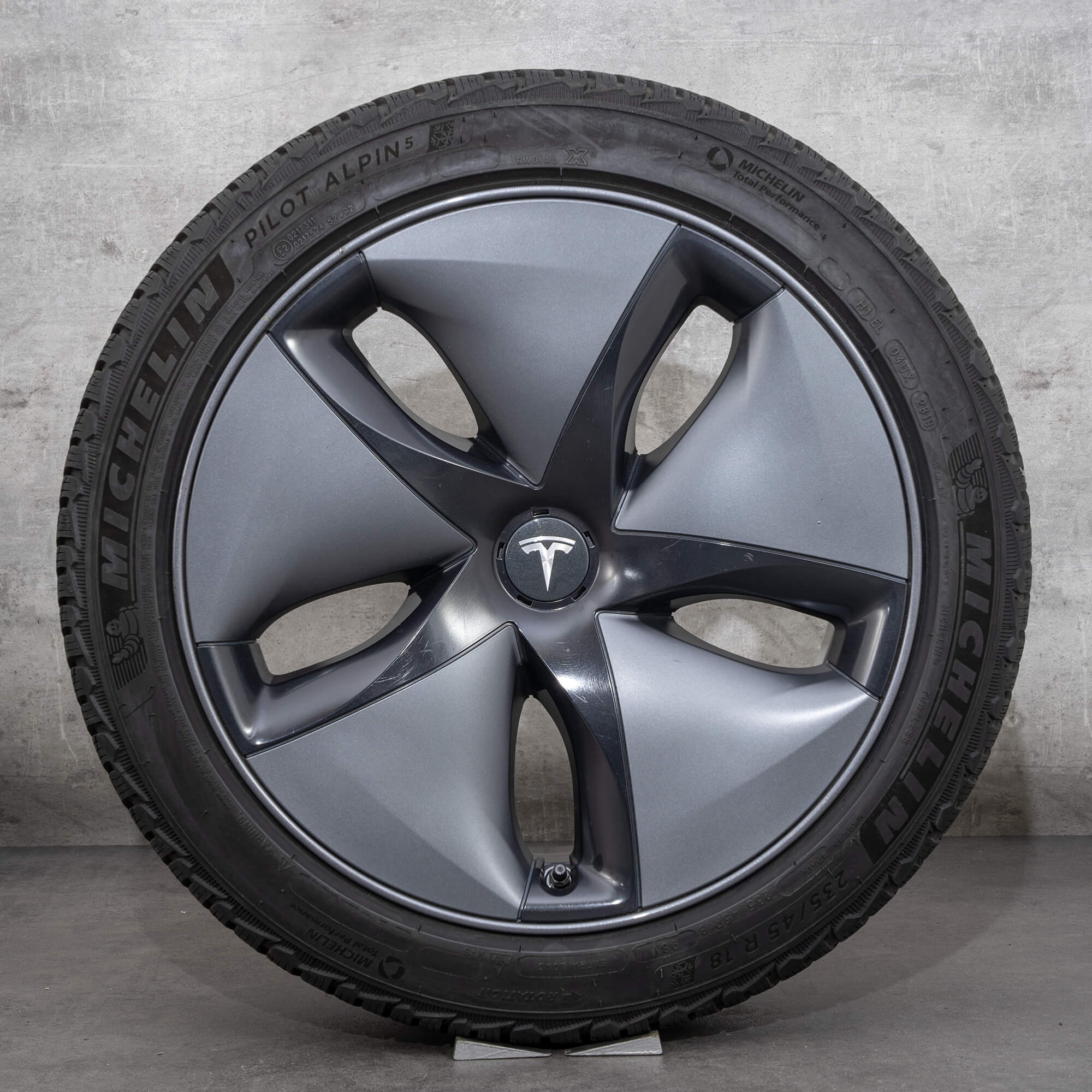 Tesla 18 inch rims Model 3 Aero winter tires winter complete wheels