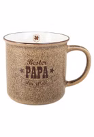 hellbrauner Henkelbecher aus Porzellan mit dunkelbraunem Schriftzug "Bester Papa der Welt" vorne. Becher innen weiß und ein kleines dunkelbraunes Kleeblatt seitlich