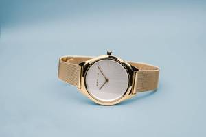 BERING Orologio Unisex Ultra Slim 17031-334: Quarzo, Cassa Oro 31mm, Cinturino Maglia Milanese