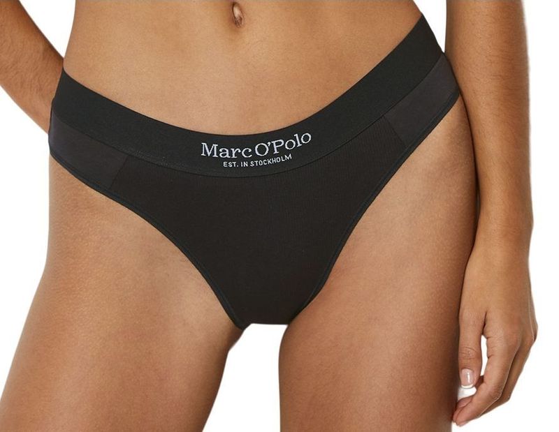 Q990 - Black