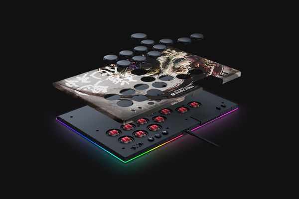 PC用ゲームコントローラー・コンバーター Razer Kitsune SF6 Fighters Edition Akuma Razer Kitsune SF6 Fighters Edition: Akuma All-Button Optical