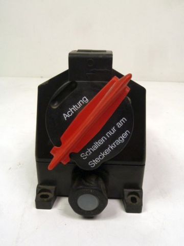 BBC CEAG GHG 531 4506 Explosionsgeschützt CEE Steckdose EX 16A 6H 3P+N+PE