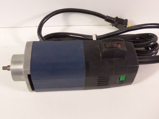 IKA Rührwerk 110 Volt Neu Mixer Rührer 