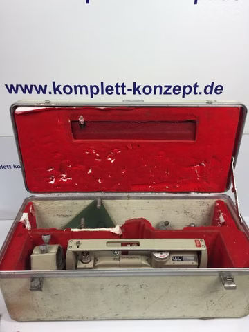 L403 Baulaser Kanallaser Konstruktionslaser + Stativ Blount & George AGL S352
