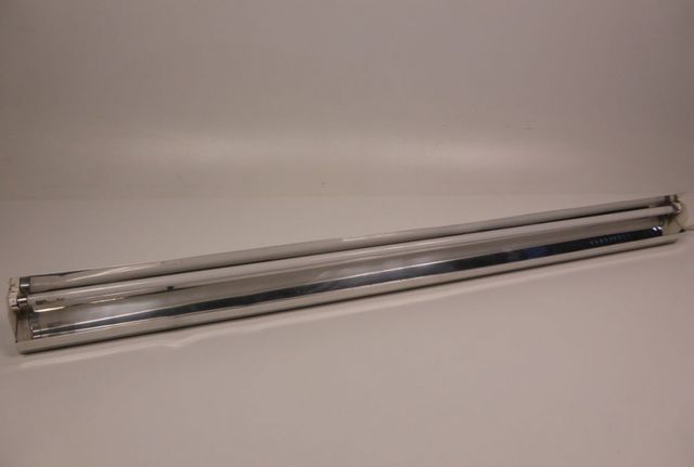 Ammon 028-T5-RLS-1 Regalleuchte Leuchtstofflampe universal Tegometall Wandregal