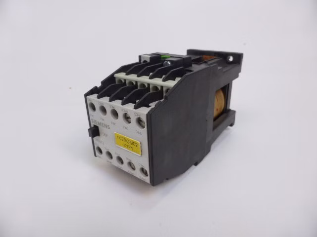 Siemens 3TH4355-0BB4 Hilfsschütz 55E Schütz 5 NO + 5 NC 24 V Listenpreis 149 €