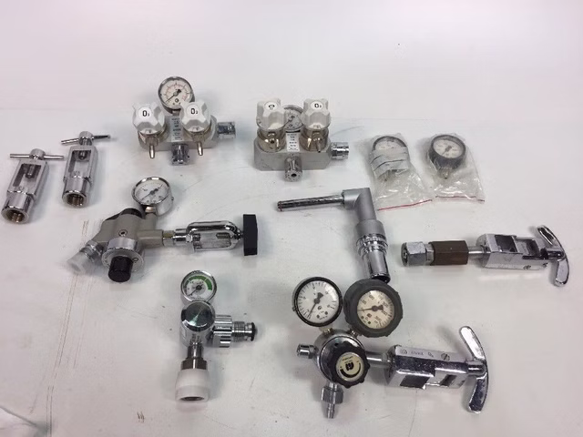 Posten Dräger Manometer Druckminderer OP Flowmeter Durchflussmesser