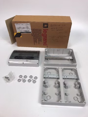 Legrand LE 57703 , 577 03, IP66, 12 Module