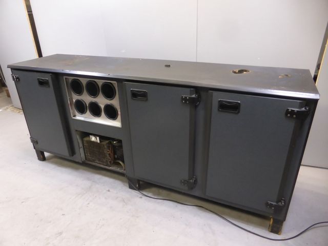 Gastro KÜHLTHEKE Biertheke Ausschanktheke Biertresen 220cm Tresen Flaschenkühler