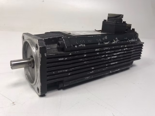 Elau Servomotor SB070/40/15/05/11/S/01/64/EOKN Servo Motor