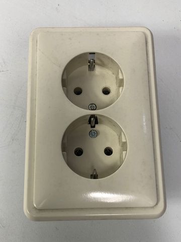 10x PEHA H 80.6412 W SCHUKO-Doppel-Steckdose einteiliger Sockel Standard weiß