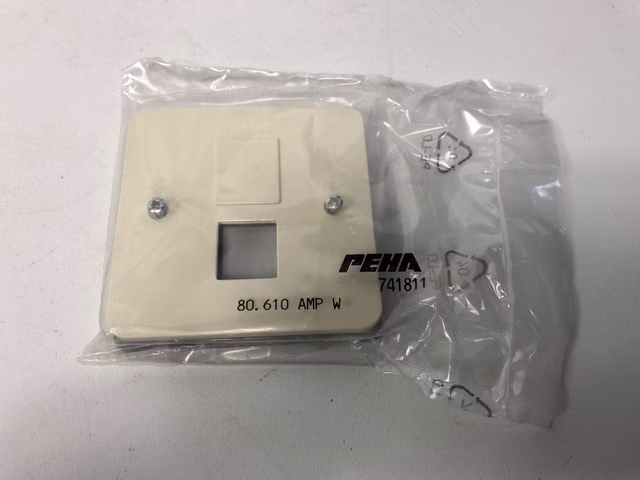 8x PEHA 80.610 AMP W Zentralplatte für 2 AMP Modular Jack Stecker RJ Standard