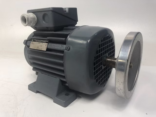 Thien DMR 80 K 056 Elektromotor Wechselstrom/Drehstrom 230/400V 0,37kW DMR80K056