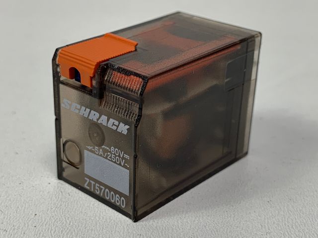 25x Schrack Schaltschrankrelais ZT570060 Relais Relay