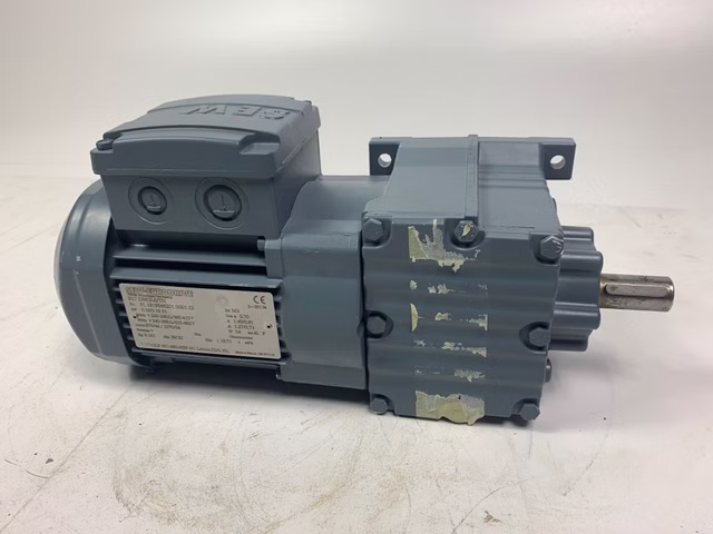 SEW Eurodrive R17DR63L6/TH Elektromotor Getriebemotor Motor 870 rpm 0,18 kW