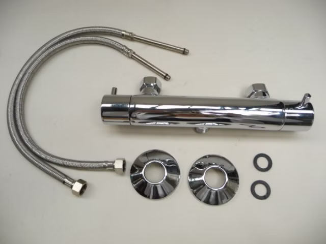 Badarmatur Duscharmatur Armatur Dusche Bad incl. Zub. wie Schläuche, Ringe etc.
