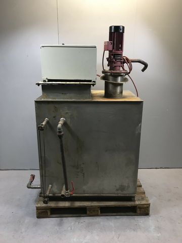 Edelstahl Tank 750l mit Pumpe Steuerung Kondensatgefäß VA