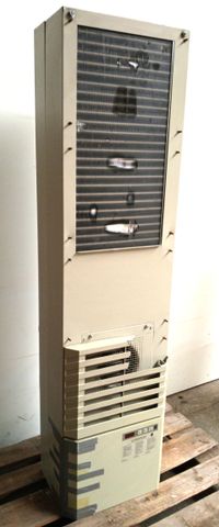 Groß Rittal SK 3392. 540 Schaltschrank 400V, 73 Kg, Wandbau Kühlgerät Klimagerät